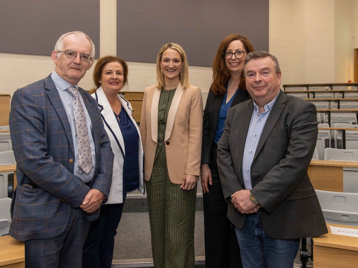 Minister McEntee and officials from Dundalk Institute of Technology.