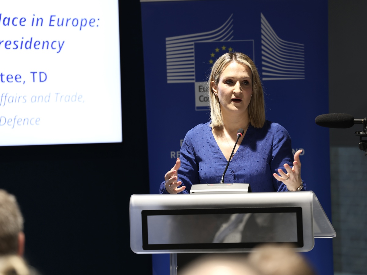 Woman doing a presentation